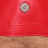Shopping bag Bottega Veneta Chain Tote modello piccolo in pelle intrecciata rossa - Detail D3 thumbnail