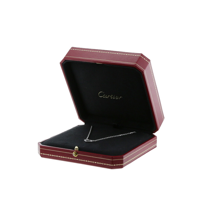 Collier Cartier C de Cartier en or blanc et diamants - Detail D2