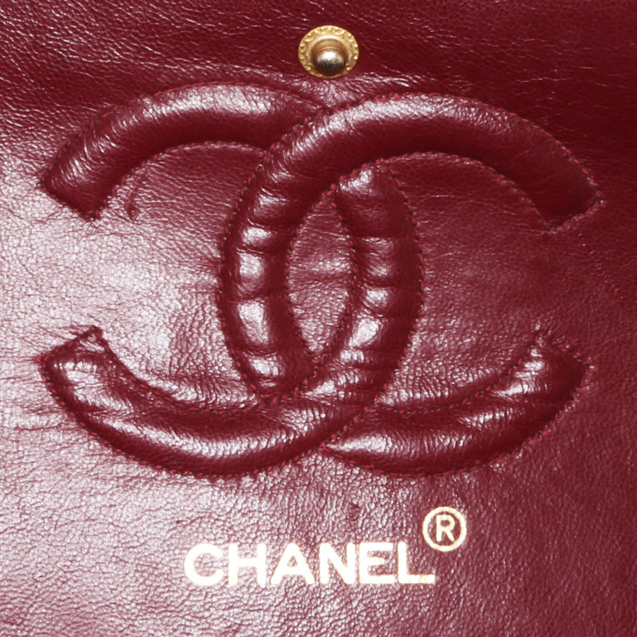 Chanel  Timeless Classic handbag  in black quilted leather - Detail D4