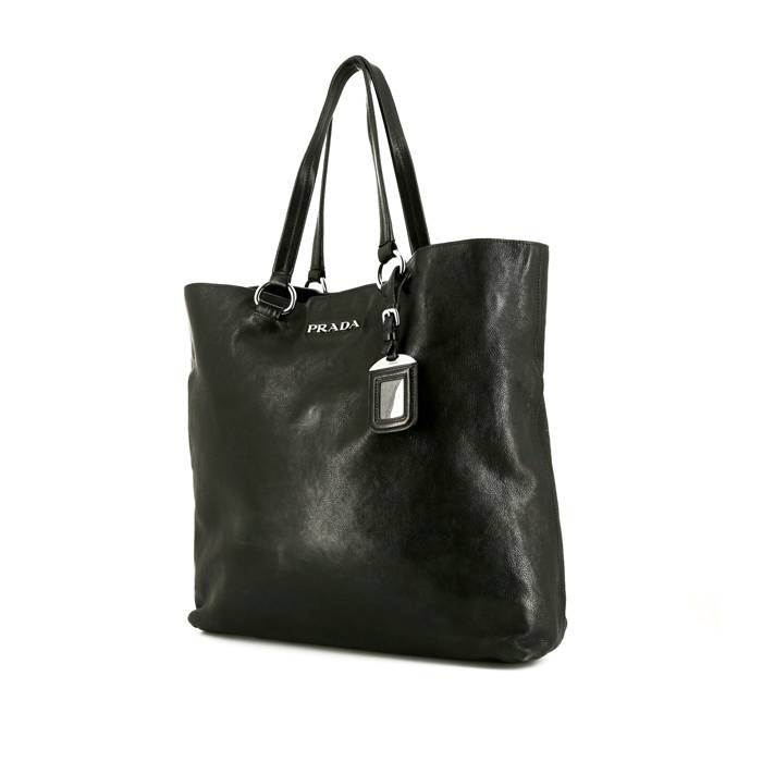 Prada Black Frame Doctor Bag (9,295 SAR) ❤ liked on Polyvore featuring  bags, handbags, black, leather doctor bag ha… | Bags, Real leather  handbags, Leather handbags