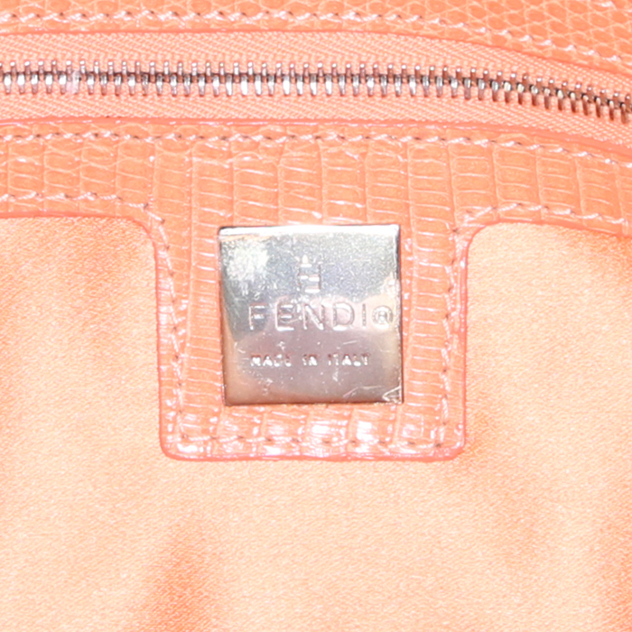 Sac Fendi Baguette en toile bicolore noire et blanche et lézard orange - Detail D3
