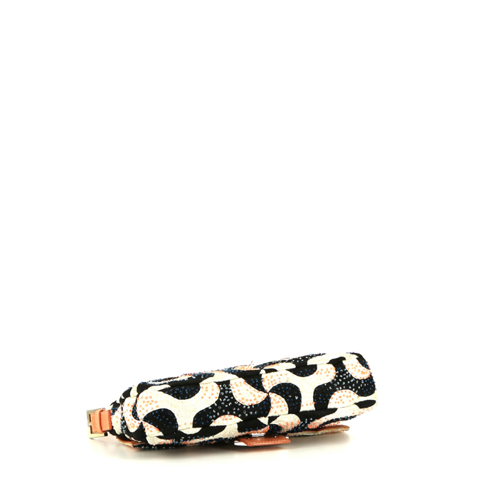 Fendi Baguette bag in black and white bicolor canvas and orange lizzard - Detail D4