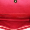 Borsa/pochette Louis Vuitton Sunset Boulevard in pelle verniciata monogram rossa - Detail D3 thumbnail