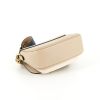 Louis Vuitton Lockme shoulder bag in beige grained leather - Detail D5 thumbnail
