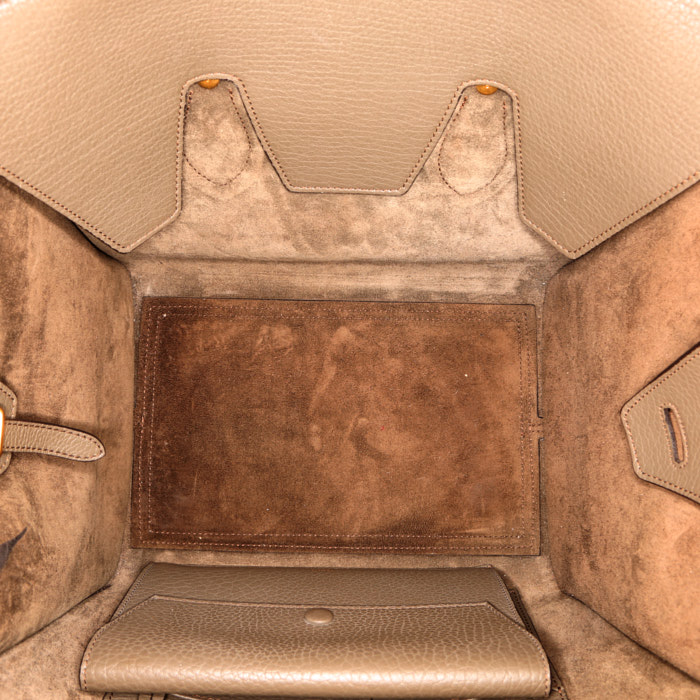 Celine Tie Bag handbag in taupe grained leather - Detail D2