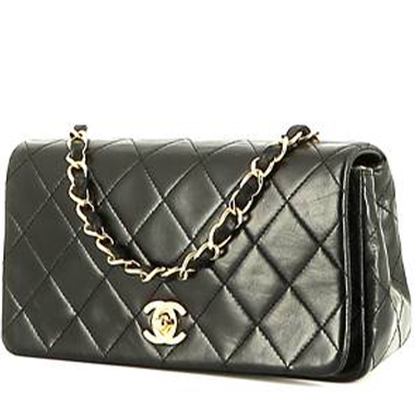 Bolso bandolera Chanel Mademoiselle en cuero acolchado negro