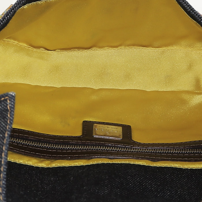 Borsa Fendi Baguette in tela denim blu con perle ricamate - Detail D2