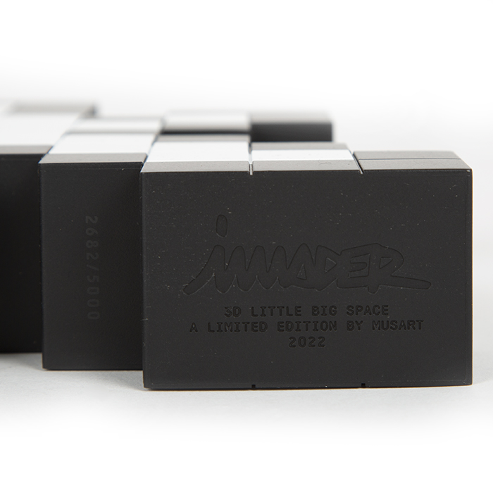 Invader, "3D Little Big Space", sculpture in vinyl, limited edition by Musart, numbered and stamped, with its original box, of 2022