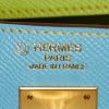 Borsa Hermes Kelly 35 cm in pelle Epsom blu Azteco verde mela e Rose Tyrien - Detail D4 thumbnail