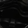 Borsa a tracolla Bottega Veneta Chain Cassette in pelle intrecciata nera - Detail D3 thumbnail