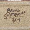 Bruno Gambone, petit vase bouteille, en grès à base de sable, émaillé et gravé, signé, des années 1980 - Detail D2 thumbnail
