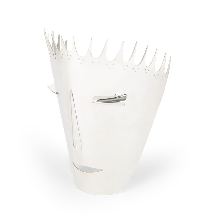 Gio Ponti
Lino Sabattini, mask "Il Diavolo", in silvered metal, folded and perforated, of 1978 - Detail D1