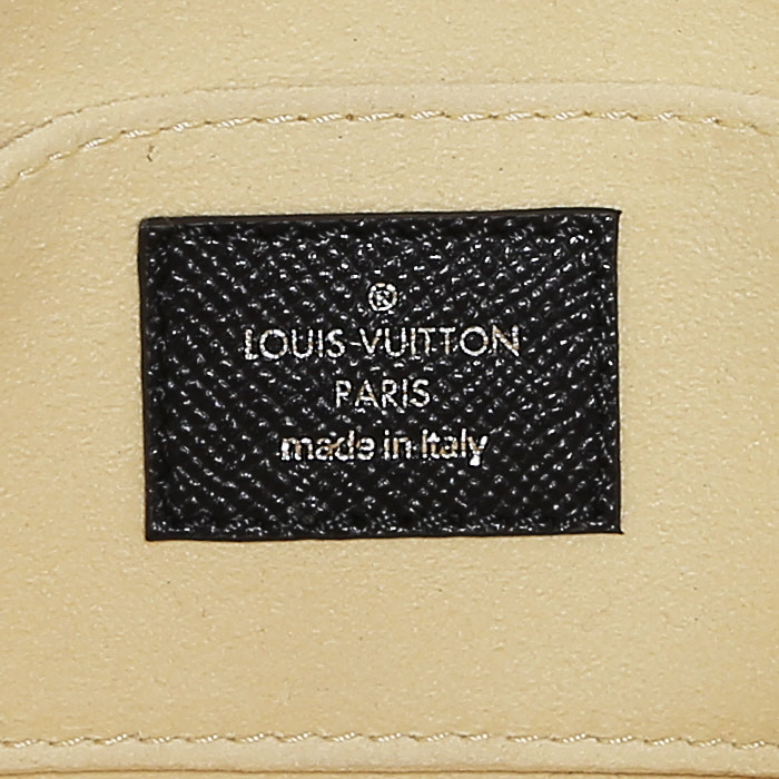 Bolso bandolera Louis Vuitton Dauphine en lona Monogram negra, azul y blanca y cuero granulado negro - Detail D4