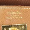 Hermes Kelly 32 cm handbag in gold epsom leather - Detail D4 thumbnail