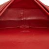 Sac bandoulière Chanel Timeless Maxi Jumbo en cuir grainé matelassé rouge - Detail D3 thumbnail