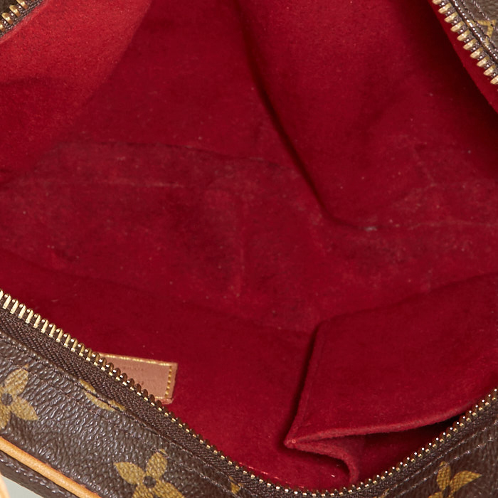 Louis Vuitton Croissant handbag in brown monogram canvas and natural leather - Detail D2