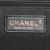 Chanel Shopping shopping bag in navy blue quilted leather - Detail D4 thumbnail