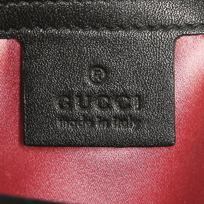 Gucci  GG Marmont shoulder bag  in black velvet - Detail D4