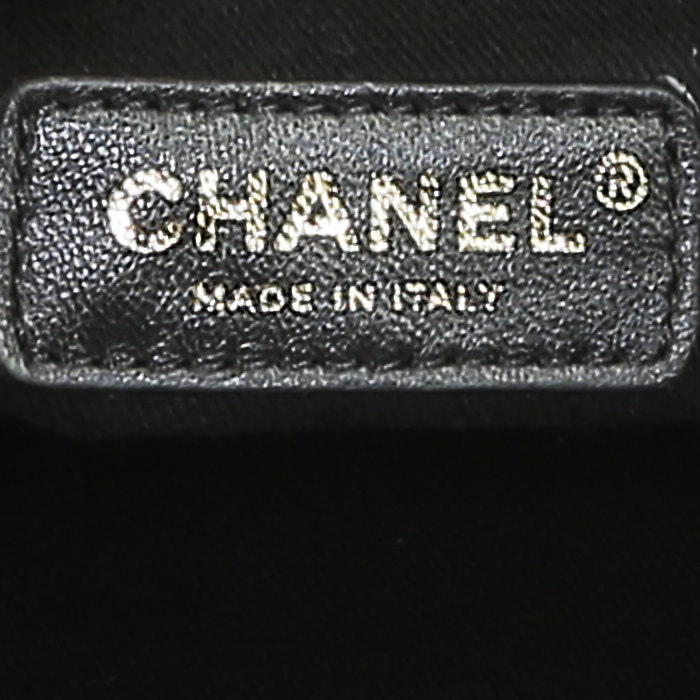 Chanel Deauville 24 hours bag  in black canvas  and black leather - Detail D3