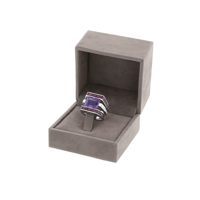 Poiray signet ring in white gold,  amethysts and ruby - Detail D2