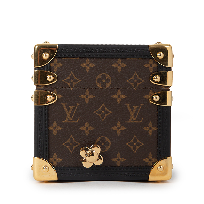 Louis Vuitton, "Vivienne" music box, in brown monogram canvas and black leather, finishes in brass, inside in microfiber, signed, of 2018 - Detail D2