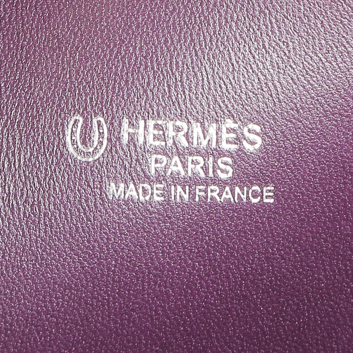 Bolso bandolera Hermes Bolide en cuero Mysore color berenjena - Detail D4