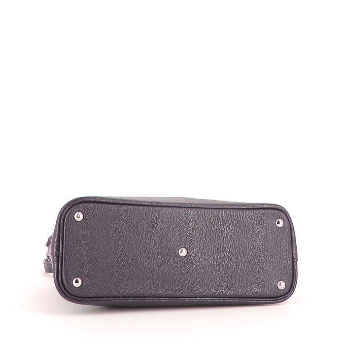 Sac bandoulière Hermes Bolide en cuir Mysore aubergine - Detail D5