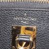 Bolso de mano Louis Vuitton City Steamer modelo pequeño en cuero granulado negro - Detail D4 thumbnail