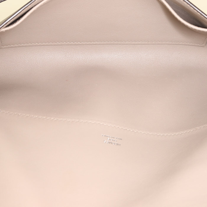Pochette Hermès Kelly Cut in pelle Swift grigia - Detail D2
