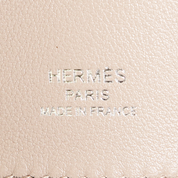 Pochette Hermès Kelly Cut in pelle Swift grigia - Detail D3