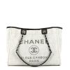 Shopping bag Chanel Deauville in tela grigia e pelle nera - 360 thumbnail