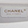 Chanel Boy shoulder bag in grey quilted leather - Detail D4 thumbnail