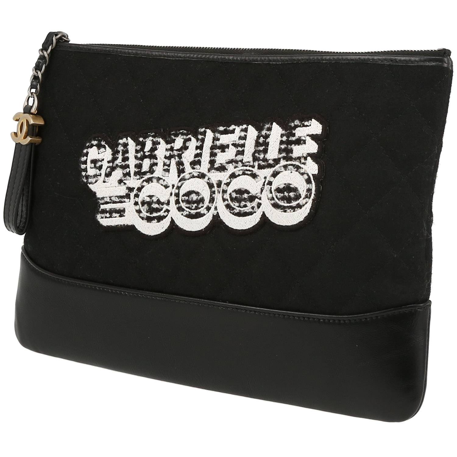 Chanel Editions Limitées pouch in black quilted canvas and black smooth leather