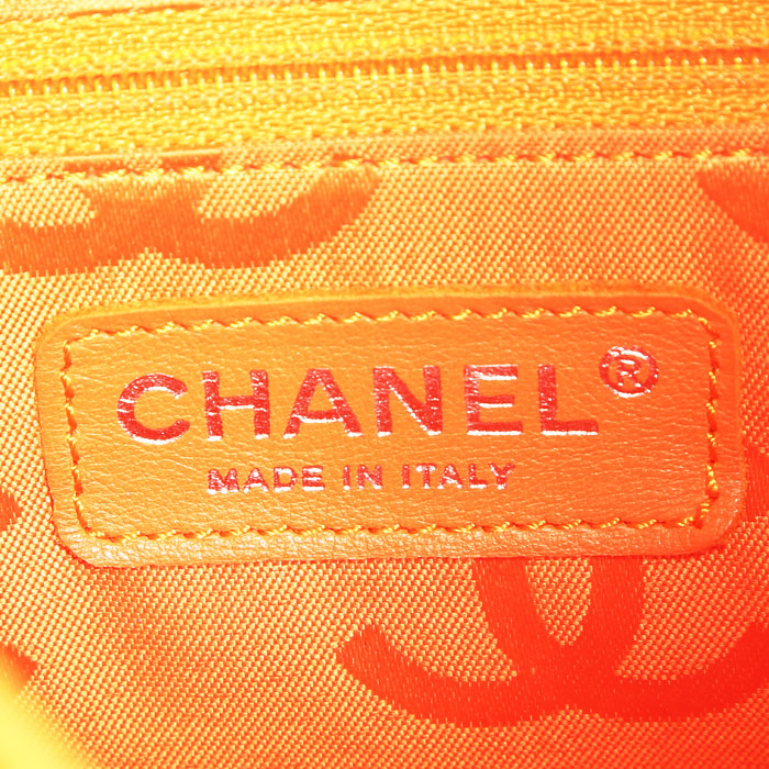 Shopping bag Chanel Cambon in pelle trapuntata beige - Detail D3