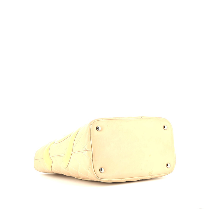 Shopping bag Chanel Cambon in pelle trapuntata beige - Detail D4