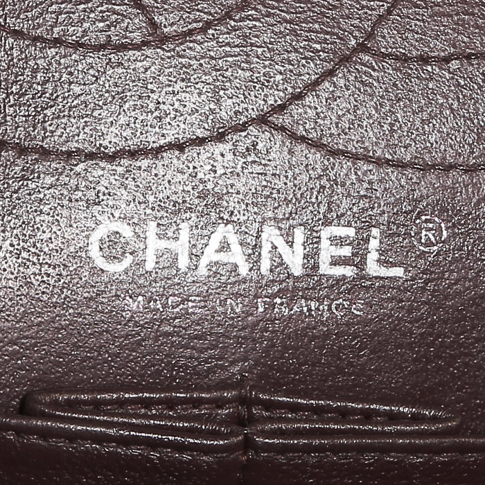 Bolso de mano Chanel  Chanel 2.55 en cuero acolchado negro - Detail D4