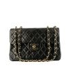 Chanel  Timeless Maxi Jumbo shoulder bag  in black quilted leather - 360 thumbnail