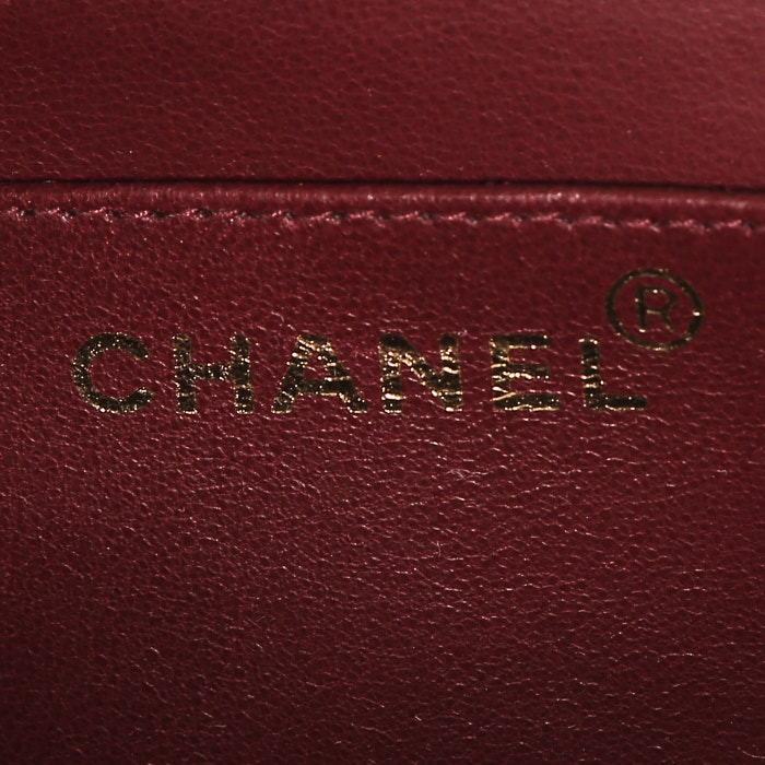 Borsa a tracolla Chanel  Timeless Maxi Jumbo in pelle trapuntata nera - Detail D4