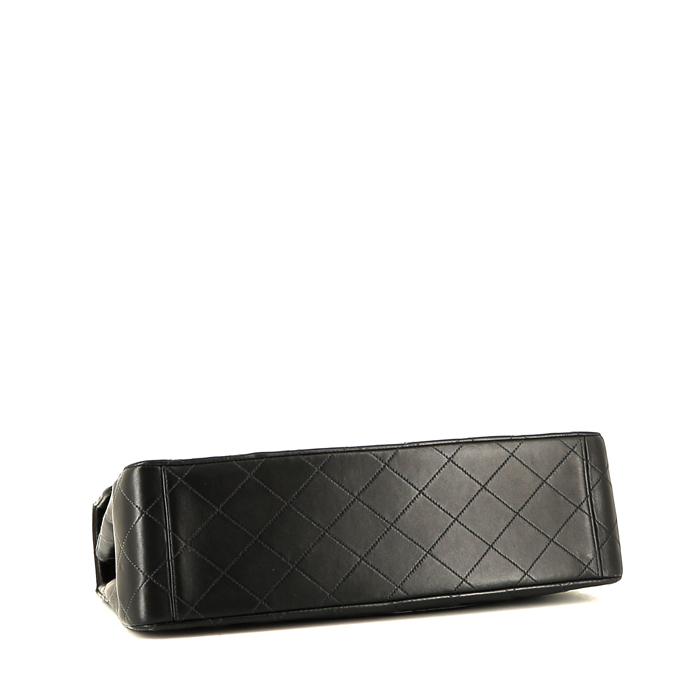 Borsa a tracolla Chanel  Timeless Maxi Jumbo in pelle trapuntata nera - Detail D5