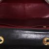 Chanel  Vintage shoulder bag  in black quilted leather - Detail D3 thumbnail