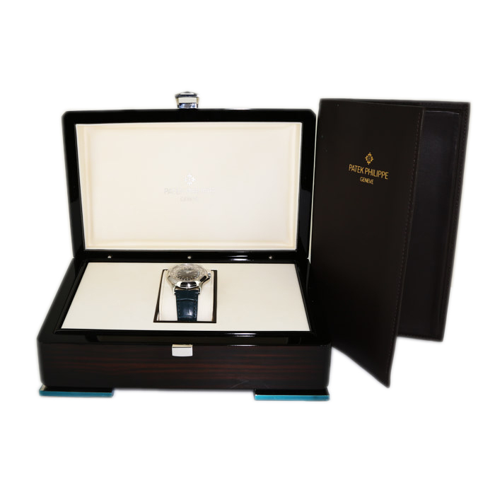 Montre Patek Philippe World Time en platine Ref:  5110P Vers 2000 - Detail D3