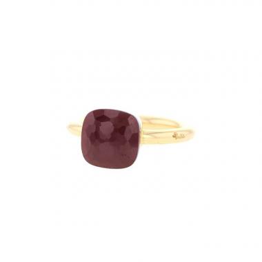 Sortija Pomellato Nudo Classic en oro rosa y granate