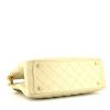 Chanel shopping bag in beige quilted leather - Detail D5 thumbnail