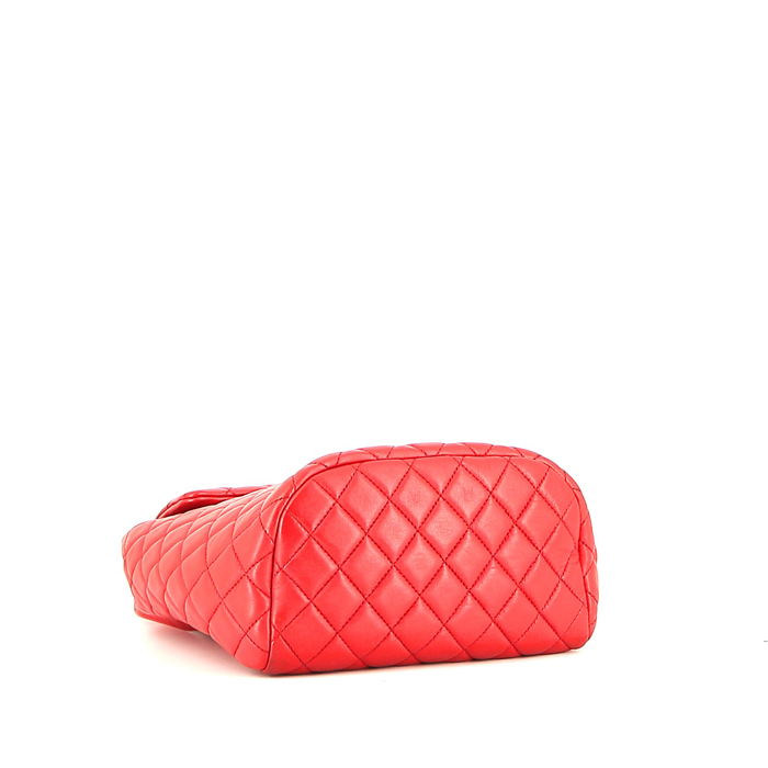 Chanel backpack in red quilted leather - Detail D5