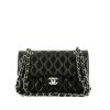 Chanel  Timeless Petit shoulder bag  in black quilted leather - 360 thumbnail