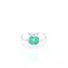 Vintage ring in white gold and emerald - 360 thumbnail