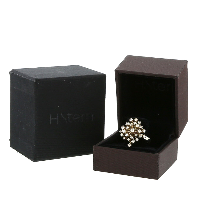 Sortija H. Stern Snow Flakes en oro blanco champán y diamantes marrones - Detail D2