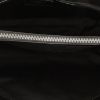 Sac bandoulière Saint Laurent Loulou moyen modèle en cuir matelassé chevrons noir - Detail D3 thumbnail