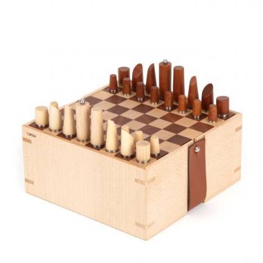 Hermès, Jeu d'échecs "Samarcande" de voyage, en bois, cuir et inox, signé, des années 2020