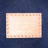 Bolso bandolera Louis Vuitton  Coussin modelo mediano  en cuero Monogram color topo - Detail D4 thumbnail